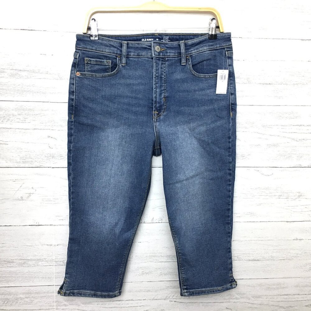 NEW Old Navy Women's Jeans High Rise Capri Stretch size 12 length 18"
